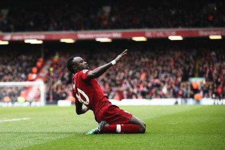  红军领跑积分榜，利物浦客场轻取布伦特福德