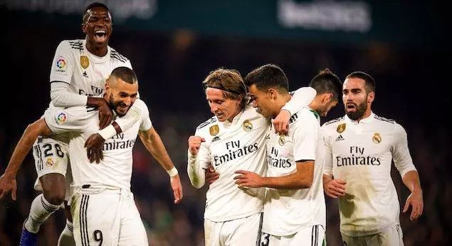  波尔多主帅变阵收效，替补奇兵绝杀旧主